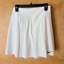 Nike Court Victory Skort Women M White Dri-FIT Pleated Tennis Skirt DX1425-100