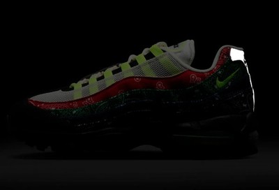 Nike Air Max 95 OG SP Neon Paisley Bandana Sail Volt Red IQ0620