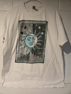Moon Sun Shirt Mens Large White Sun Moon Eclipse Graphic Casual Round Neck XL