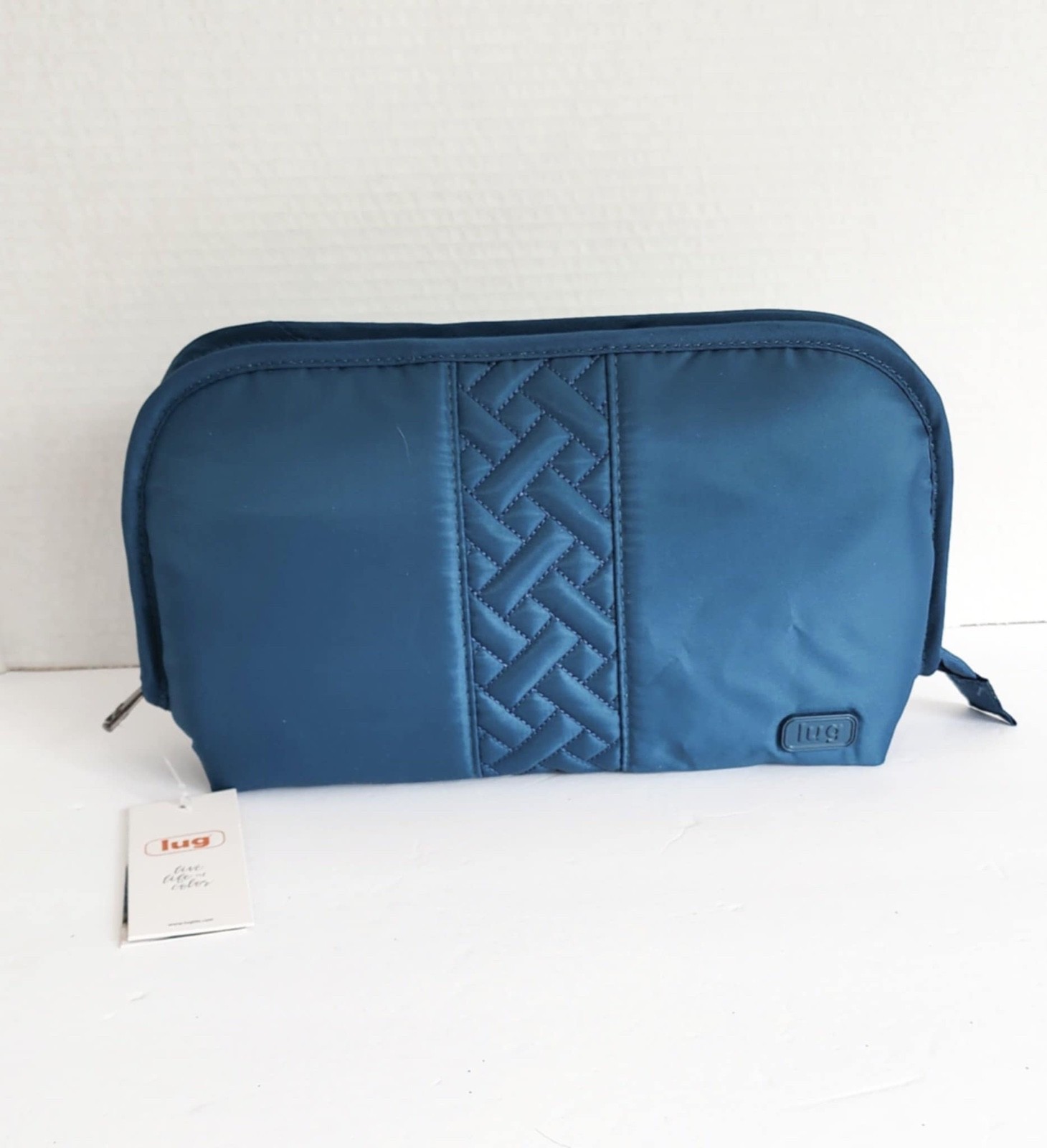 Lug Flash Cosmetic Case NWT Ocean Blue Color