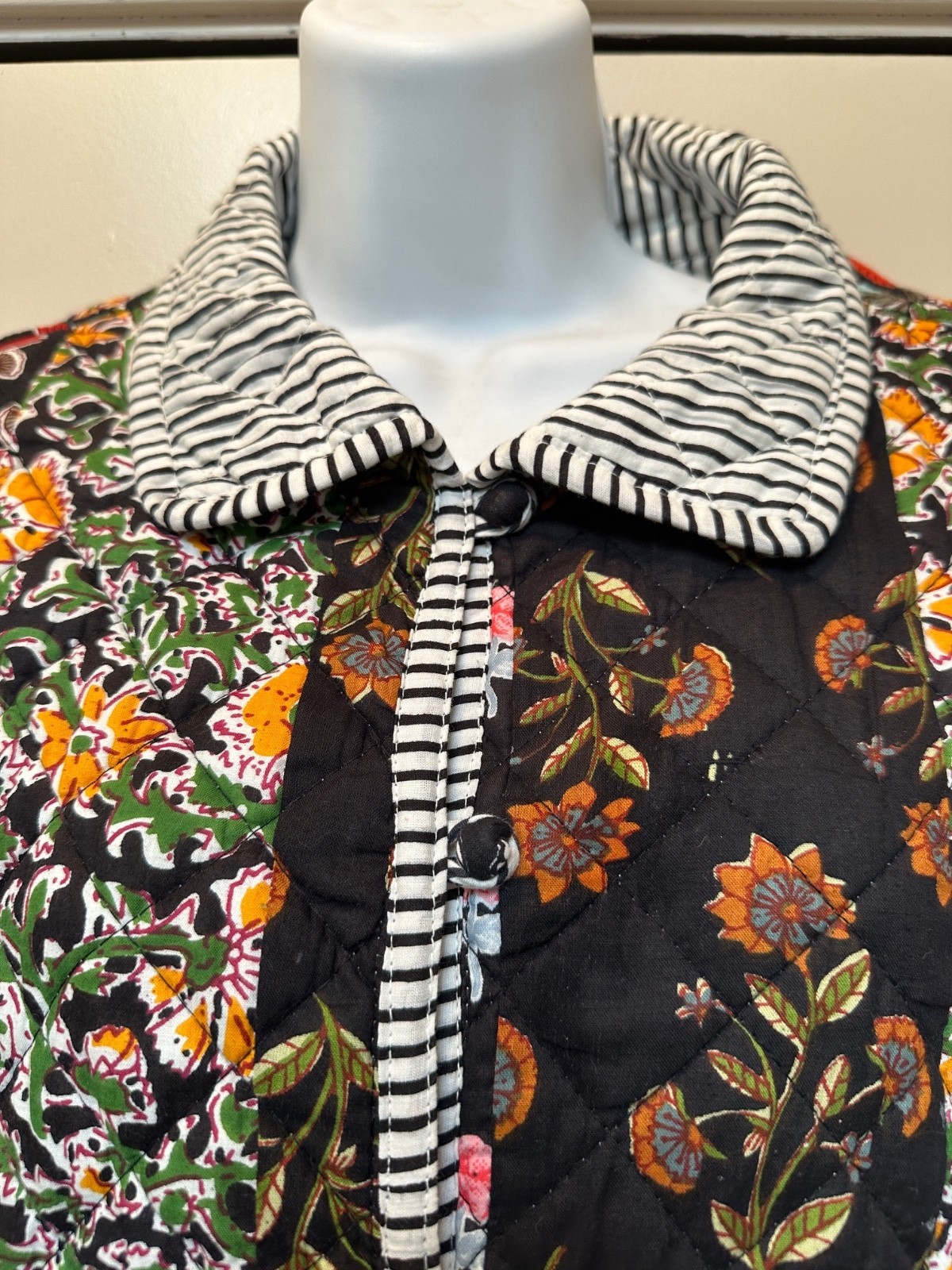 Handcrafted Cotton Quilted Patchwork Jacket M Bla… - image 2