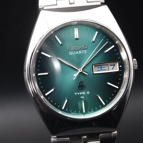 Vintage Seiko Quartz TYPE2 7123-7000 Sunstripe  Kanji /ENG / OH, Serviced