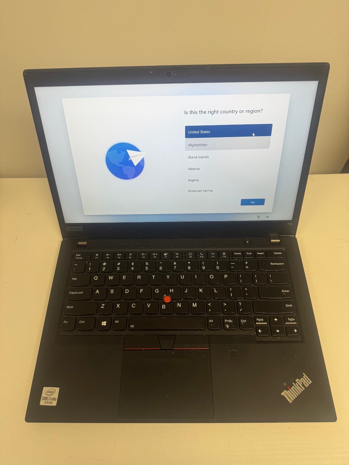 Lenovo ThinkPad T14, 14-Inch Laptop, with Core i7, 512 GB SSD (Solid State Drive)