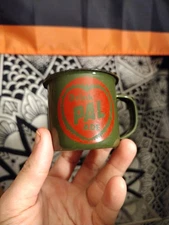 VINTAGE PORCELAIN ENAMEL DRINK BEVERAGE GAS SERVICE STATION ADVERTISING CUP