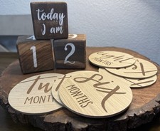 Baby Monthly Milestone Wooden Discs Set Photo Prop Newborn First Year Milestones