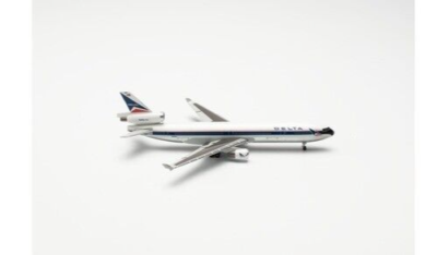 Airplane Delta Air Lines McDonnell Douglas MD-11 Herpa Wings 1/500