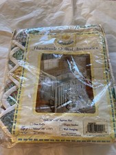 NEW OLD STOCK 1997 LULLBABIES BABY QUILT 34" x 43" ABC'S DESIGN MULTICOLORED