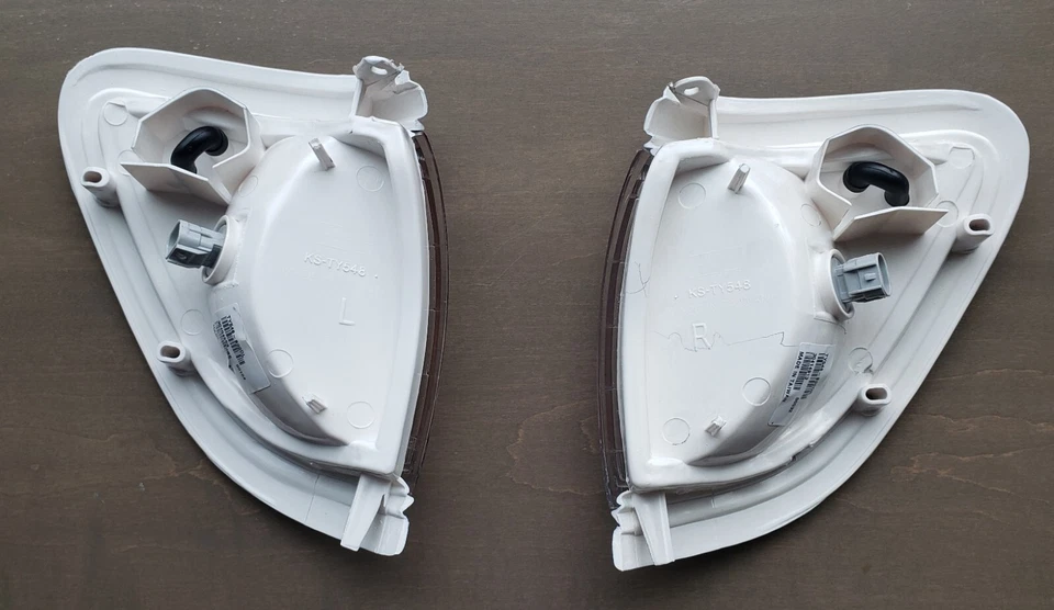 Eagle Eye TY548-B00DL and TY548-B00DR for Toyota Tacoma Foto 2 de 4