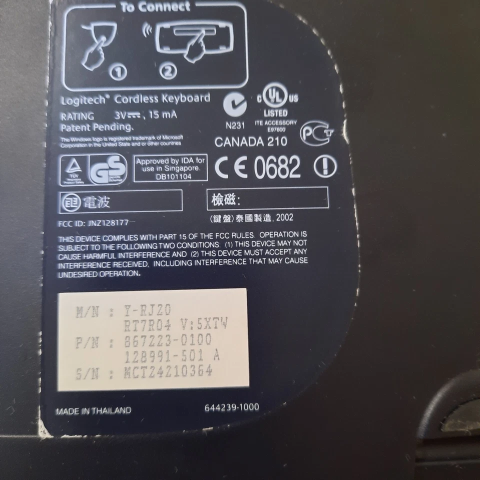 LOGITECH black cordless Y-RJ20 pre-owned Keyboard , no receiver untested. - Image 3 of 4