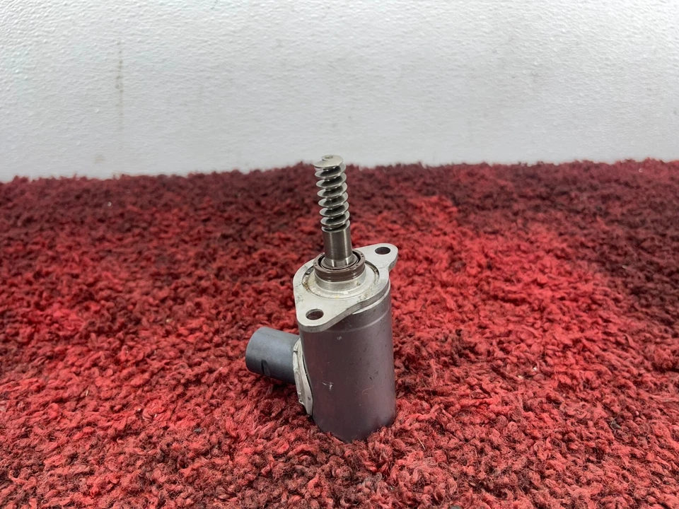 Actuador solenoide de distribución de válvula de motor BMW F01 F06 F10 F07 F15 OEM 95K Foto 4 de 4