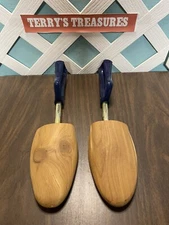 Vintage Rochester Shoe Tree Co- Travel Tree- Cedar & Plastic- Size Large