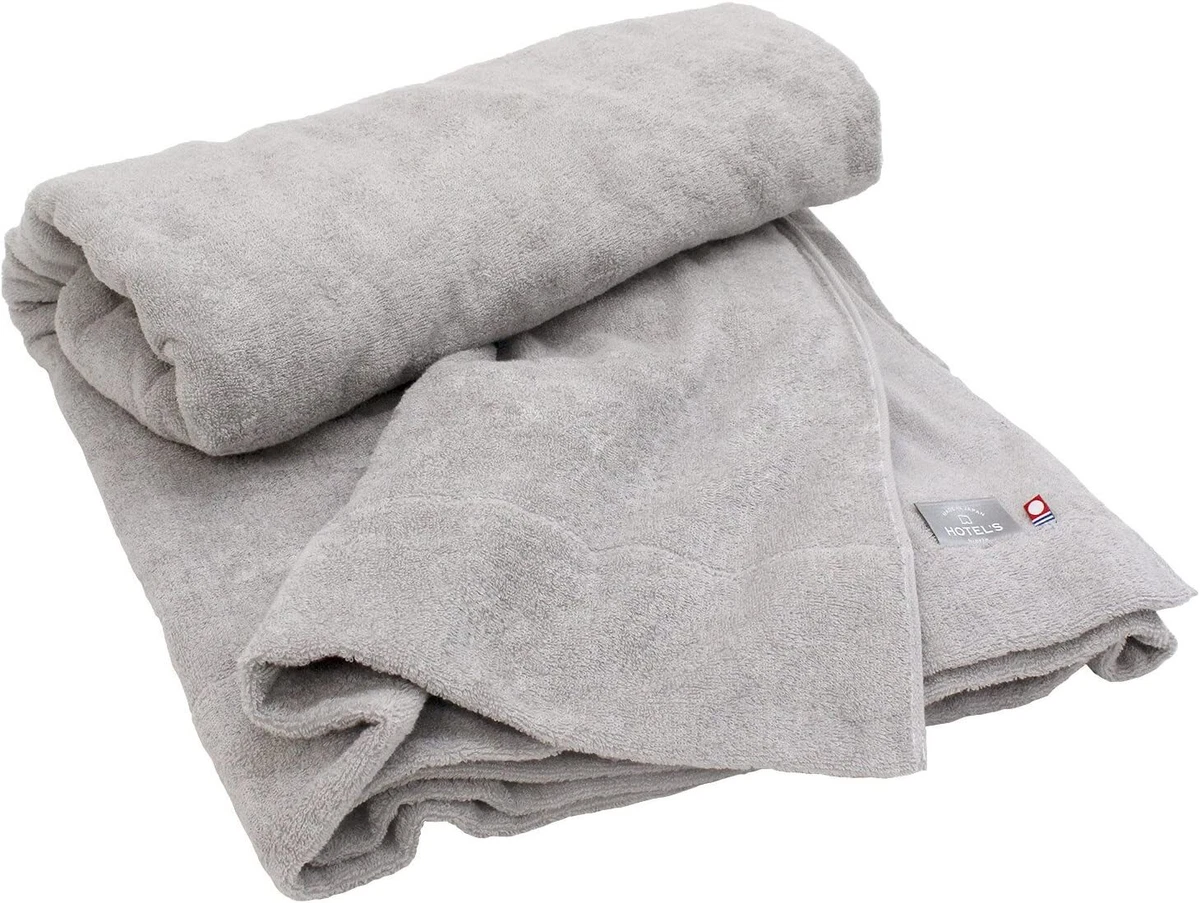 Towel like blanket clearance