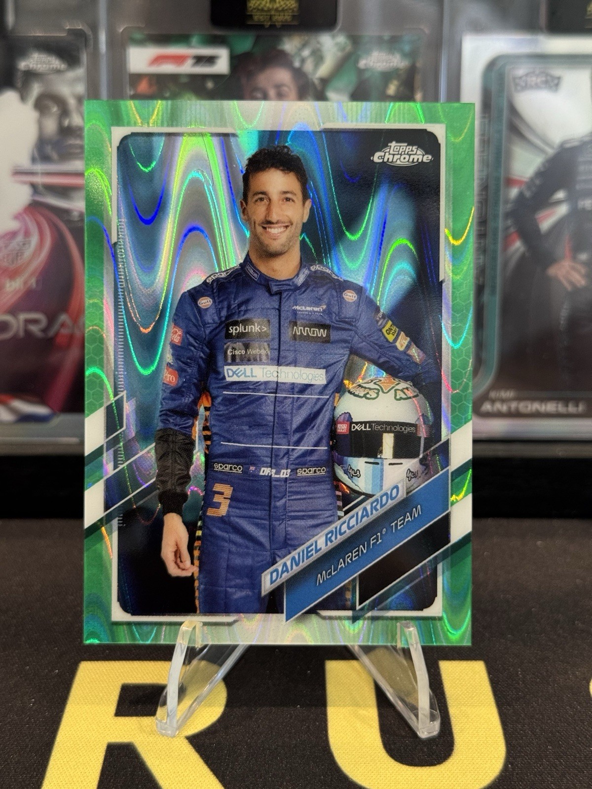 2021 Topps Chrome Formula 1 Green RayWave Refractor /99 Daniel Ricciardo #5