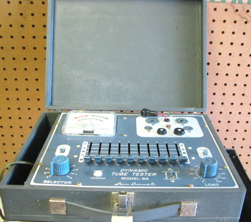 Vintage DYNAMIC TUBE TESTER MODEL 85  with Paperwork. UNTESTED