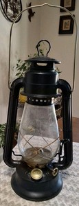 Dietz #20 Junior Black Oil Burning Lantern. Vintage 