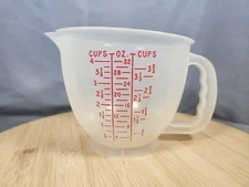 Vtg Tupperware 1977 Measuring Pitcher Batter Bowl Sheer 4 Cups No Lid