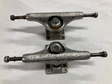 アウトドア、スポーツ用品のvintage independent skateboard trucks