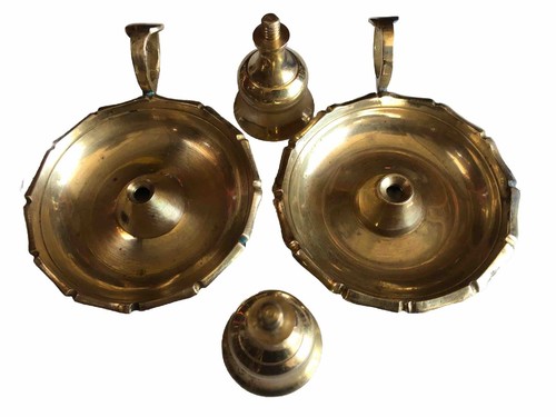 VTG. BRASS CHAMBER CANDLESTICK HOLDERS W/FINGER LOOP DRIP TRAY MADE - IN INDIA - Picture 9 of 9
