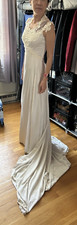 Beautiful Full length Wedding dress/Gown Ivory/cream sz 0/xs/small worn once WOW