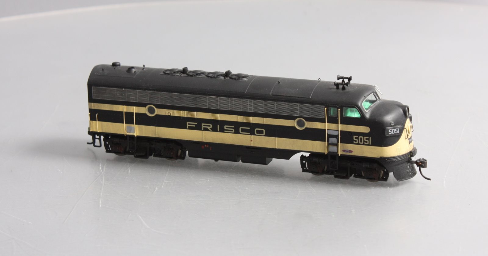 InterMountain 49945S04 HO Scale Frisco EMD FP7 Diesel 5051
