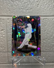 2021 Select Evan White /25 CRACKED ICE SILVER PREMIER LEVEL PRIZM SSP RC No. 140