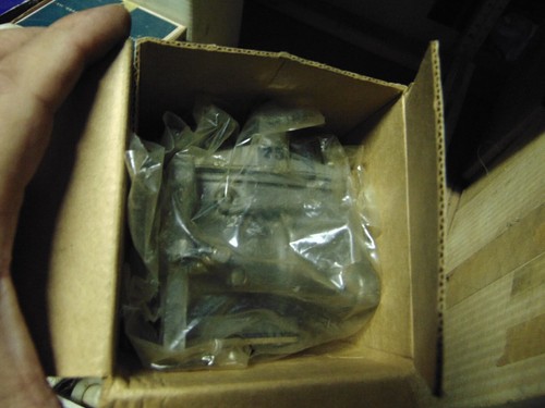 NEW NOS Johnson Evinrude 110 HP 0396901 Carburetor All Models Except 110TLCDF - Picture 5 of 9