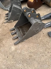 Wacker Neuson 3503 38 18 Inch Tooth Bucket Mini Excavator 40 Mm Pin 5200016685