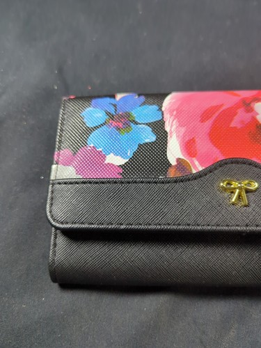 George Colorful Women's File Master Floral wallet Gold Accent Bow 7.5”x4” NWT - Picture 2 of 10