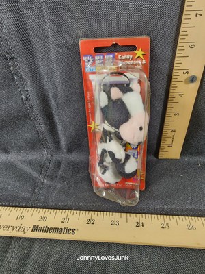 PEZ Candy Dispenser & Key Chain Plush Petz Barnyard Bavy Cow New On Card 