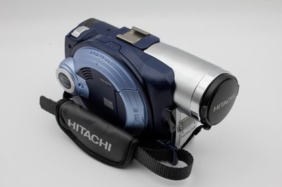 Hitachi DZ-MV550A DVD Camcorder Video Recorder 18X Optical Zoom - TESTED