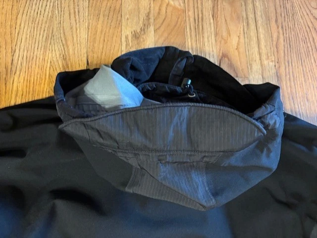 Chaqueta de Lluvia Marmot Mediana Para Hombre Con Capucha Laminado Nylon Talla M Foto 4 de 4