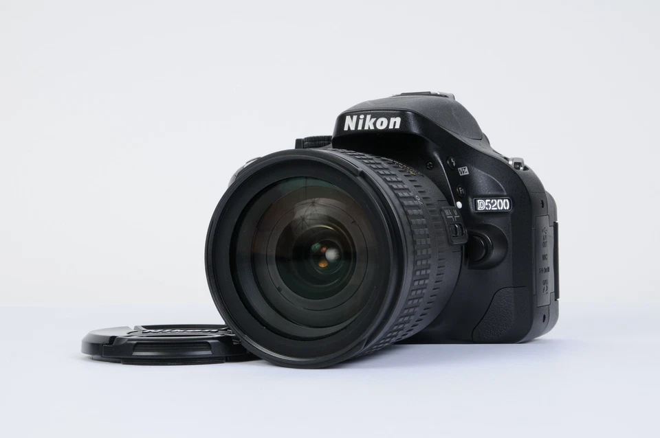 Nikon D5200 + AF-S 18-70mm 1: 3.5-4.5G (Top!) FOTO JESCHNER An & Verkauf - Bild 2 von 4