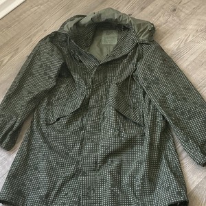 Vintage US Military Desert Camo Cold Weather Parka & Liner Medium