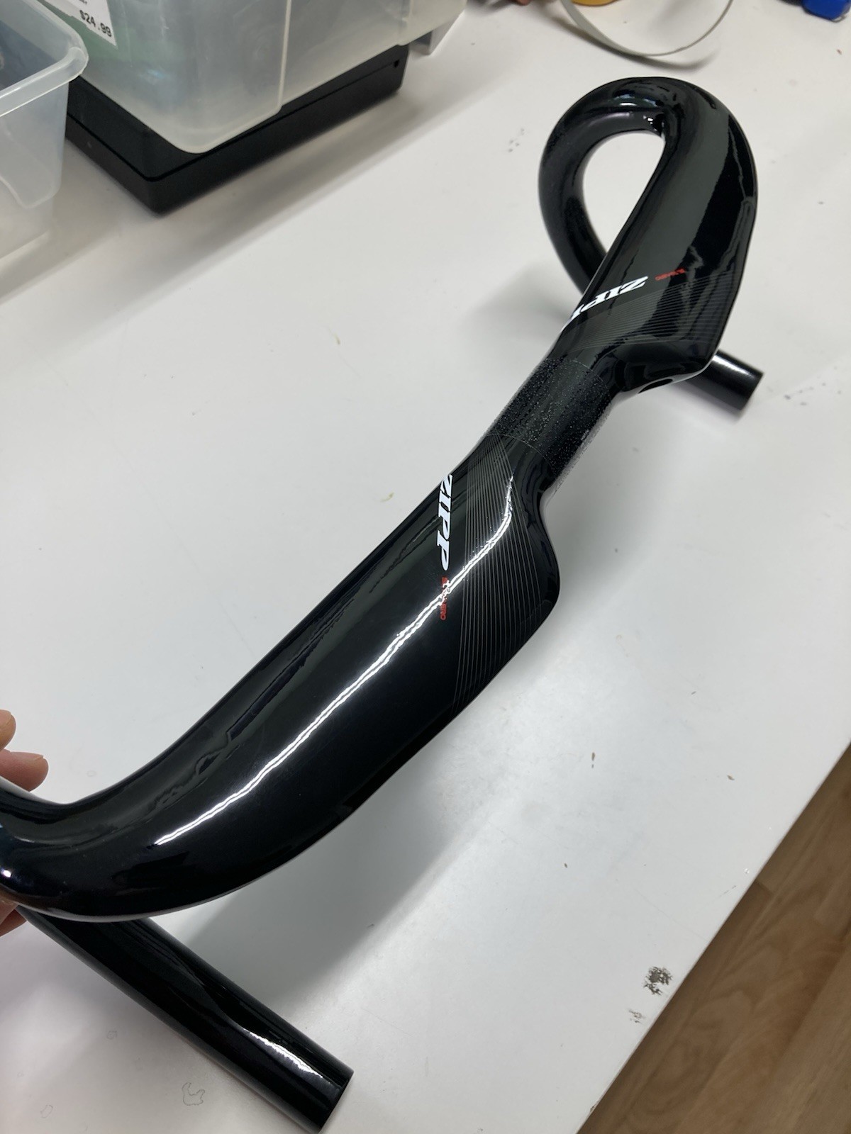 Zipp SL70 aero carbon road handlebar 40 cm c-c internal rout