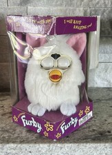 ORIGINAL White FURBY TIGER ELECTRONICS w/ BOX Model 70-800 SNOWBALL 1998