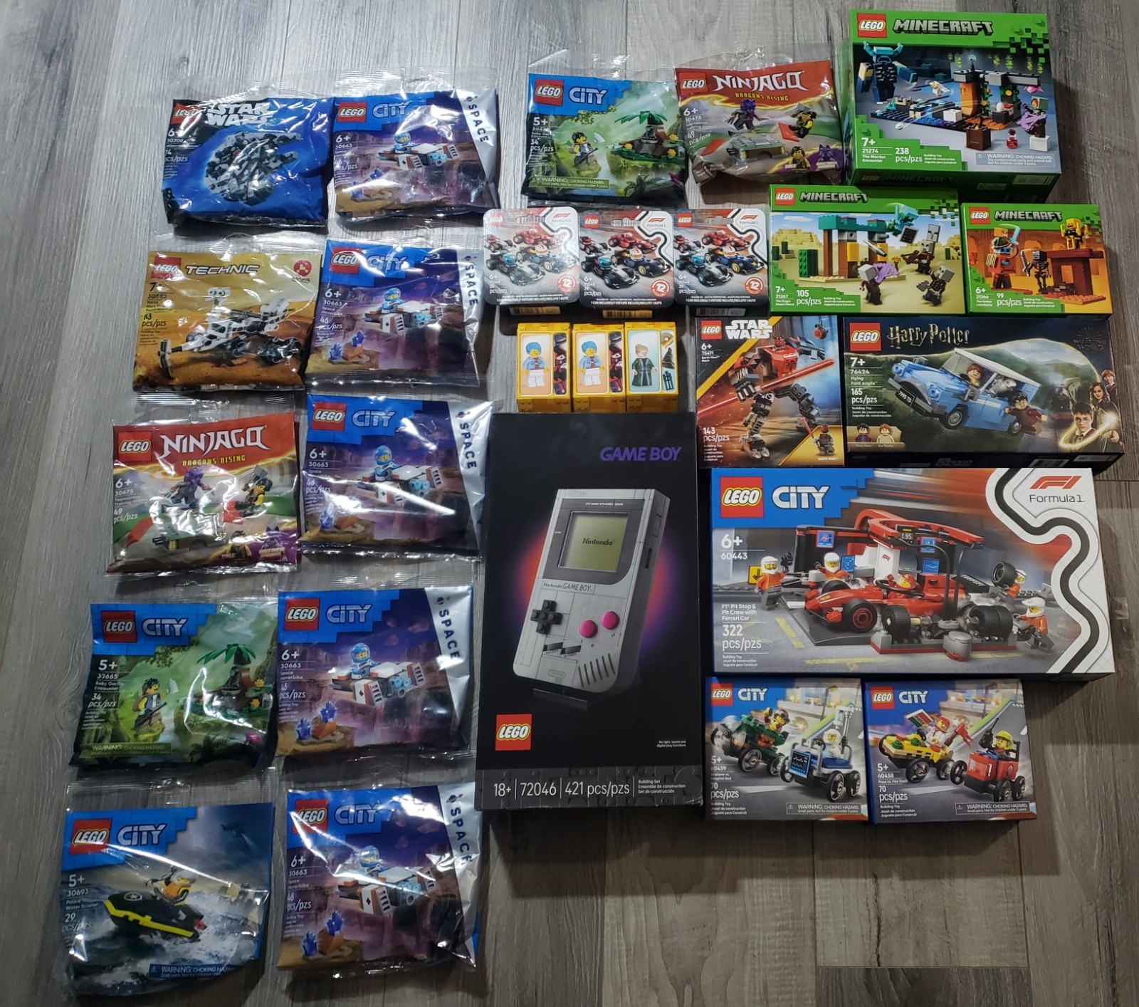 Sealed Lego Lot! Box Sets, Polybags, Minifigures, Star Wars, Gameboy In Hand