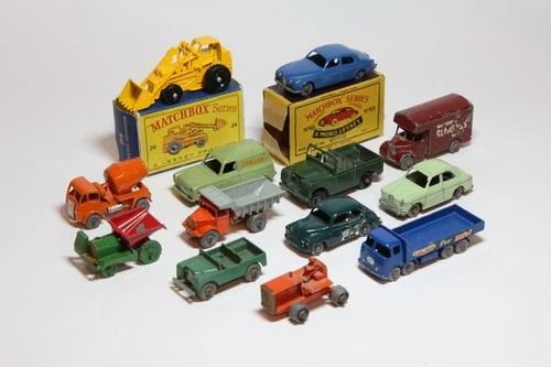 Matchbox Lesney Boxed / Loose Lot MB65 Jaguar, Singer Van, Land Rover, Bedford