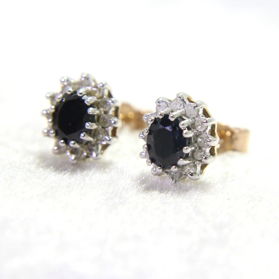 Sapphire & 0.25ct Diamond Cluster 9ct Yellow Gold Stud Earrings - Image 4 of 4