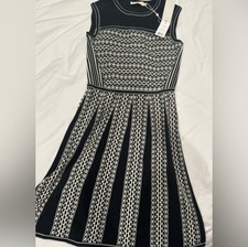 Tory Burch Sleeveless Black & White Knit Dress  XS retail $375 