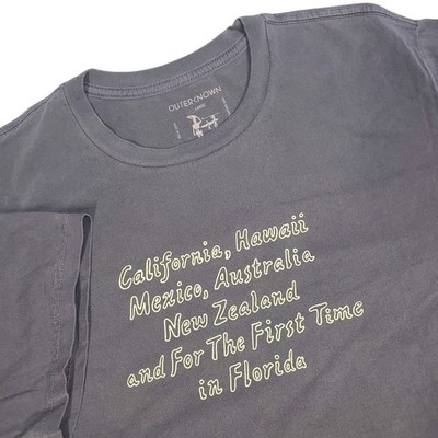 Outerknown Bruce Brown Films Hallow Days Traveler T-Shirt Mens L Purple Surf New