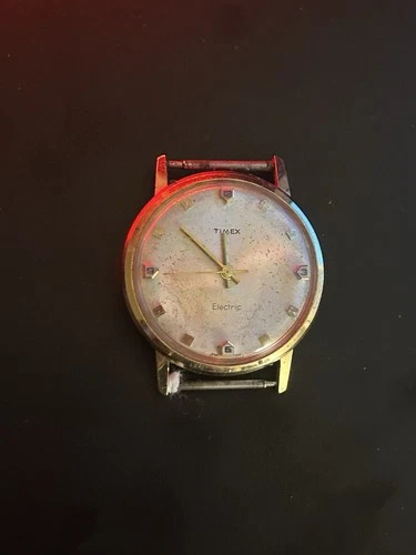 Men’s Vintage Timex. 70s? Doesn’t Work