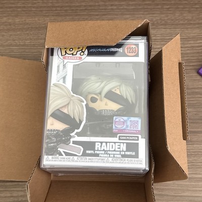 Funko Pop! Raiden (Armour) with Pop! Protector #1233 LE 1200 *BRAND NEW SEALED
