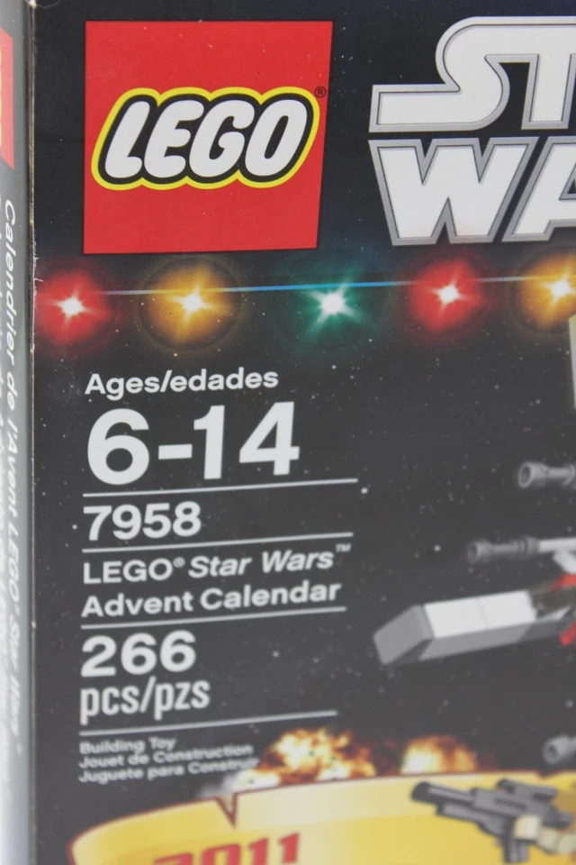 NISB LEGO Star Wars: Star Wars 2011 Advent Calendar (Item #7958) w Santa Yoda - Image 3 of 4