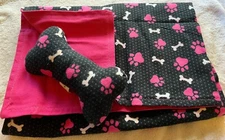 NEW! Reversible Pink Paw Print and Denim Blanket & Bone Set - Medium 
