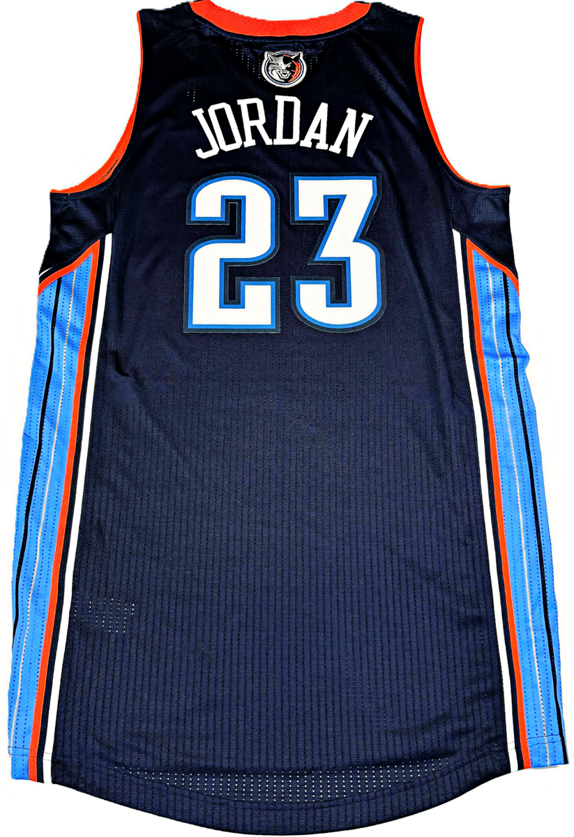 L-XL-2X * MICHAEL JORDAN CHARLOTTE BOBCATS AUTHENTIC Rev30 PRO/CUT