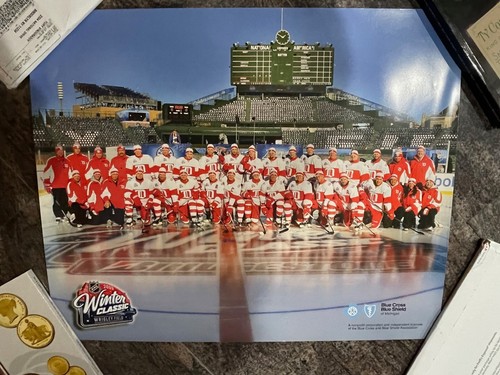 Detroit Red Wings Jan 1, 2009 WRIGLEY FIELD Winter Classic 19x24 POSTER - Picture 2 of 6
