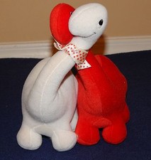 9" Vintage Dakin Red  White Plush Love Dinosaurs Cuddling Hugging 1987