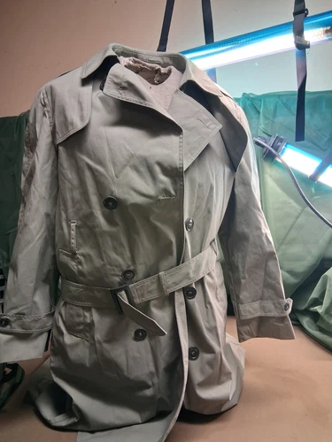Defense Logistics Agency Valor Collection Men's Gray Long Trench Coat Belted 42 video thumbnail