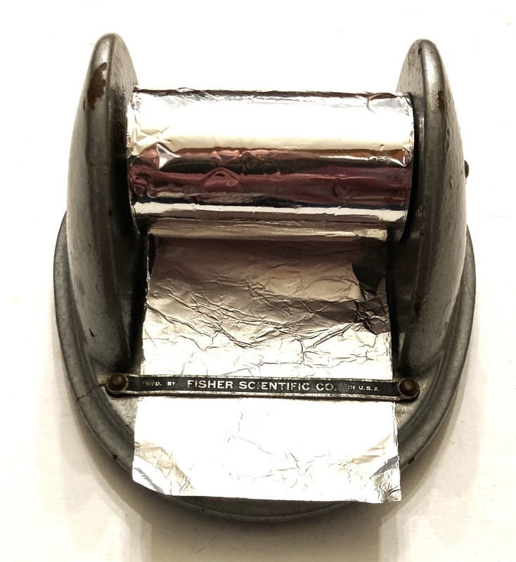 FISHER SCIENTIFIC MiniBin 3 in. FOIL DISPENSER FOR LABORATORY USE; CAST STEEL