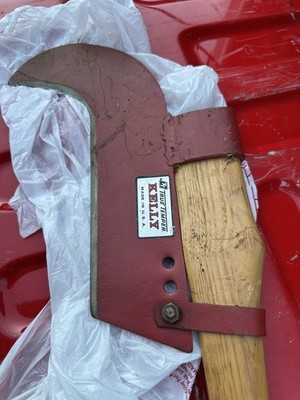 True Temper Kelly Fire Axe 41  + No.59 Fire Hook 44  Vintage Firefighting Set